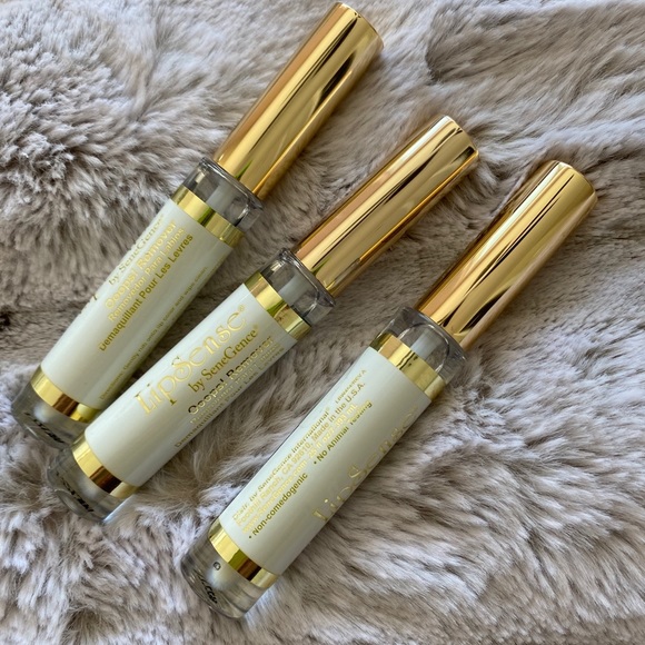 Lipsense Oops Remover - Picture 1 of 4